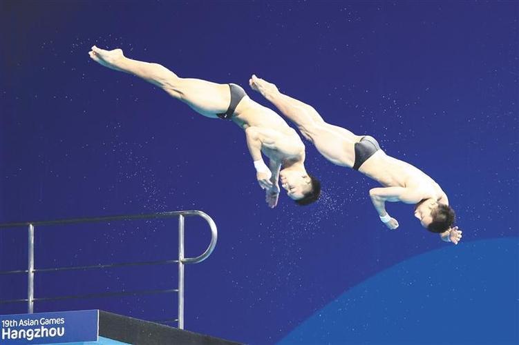 10米跳台跳水男子决赛直播解说